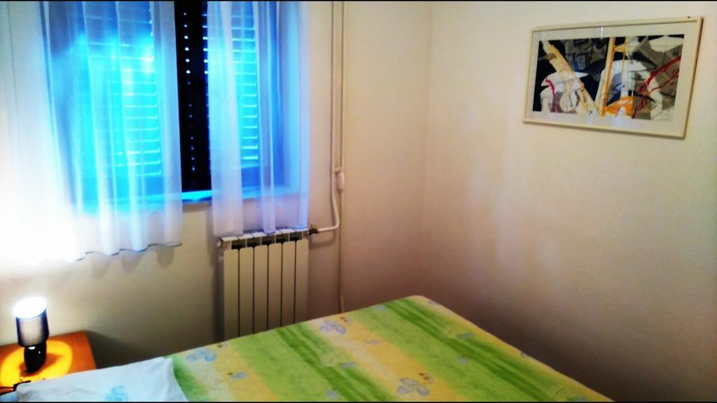 Apartments Kalac ลาบิน ภายนอก รูปภาพ