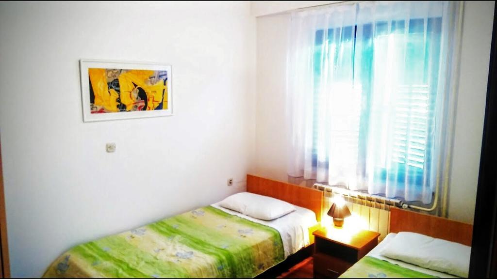 Apartments Kalac ลาบิน ภายนอก รูปภาพ